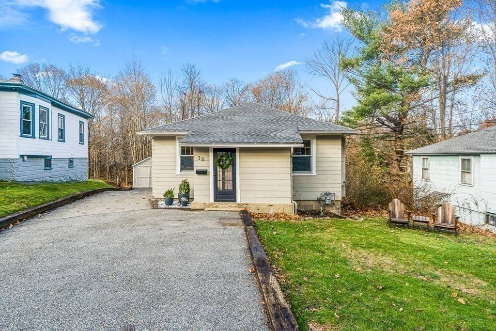 Andover, MA 01810,38 Burnham Road