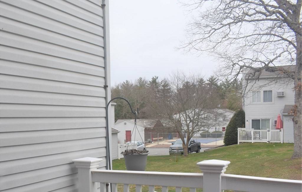 Taunton, MA 02780,168 Hart Street #22