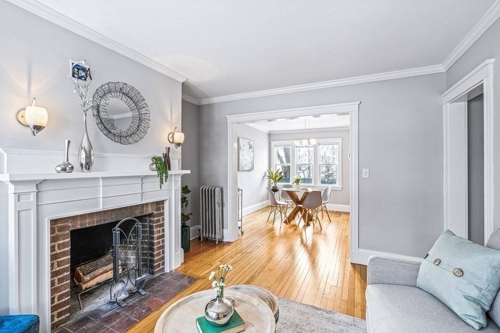 Melrose, MA 02176,9 Cottage Park #9