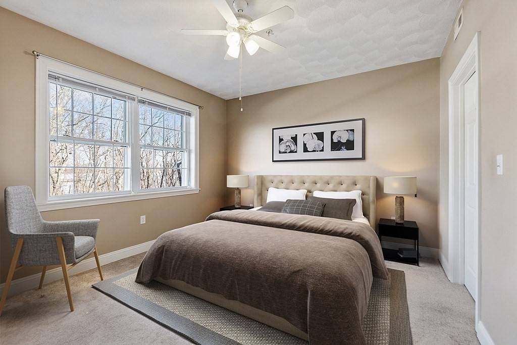 Lincoln, MA 01773,82 Virginia Road #404