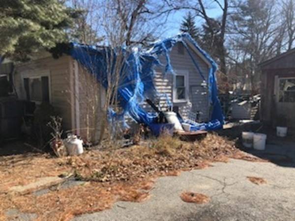 Norton, MA 02766,42 Evergreen Rd
