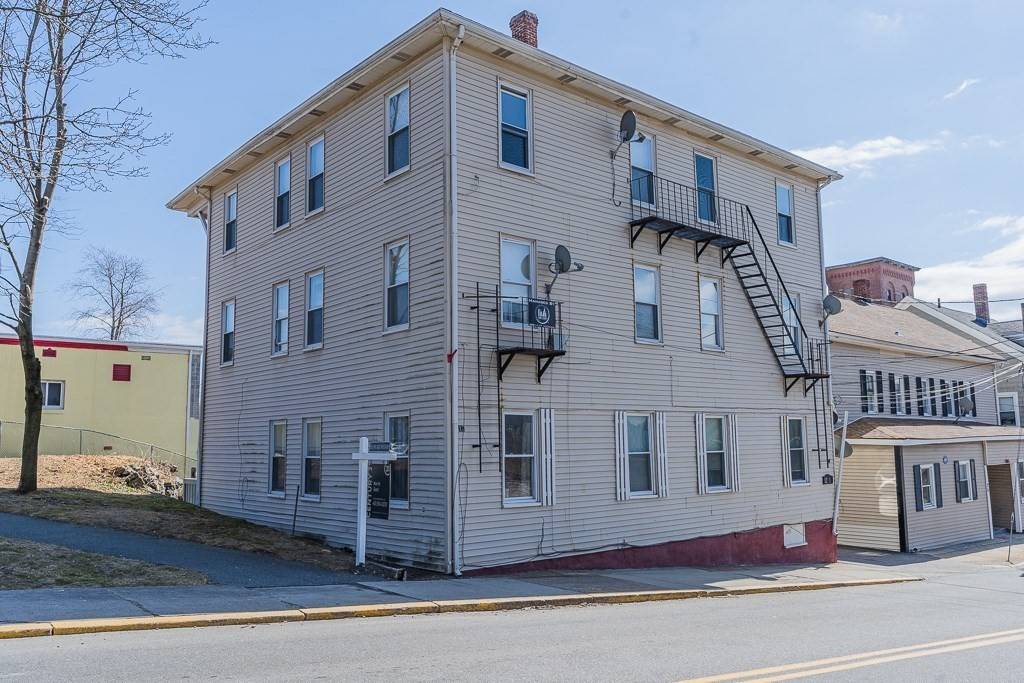 Woonsocket, RI 02895,14 Fairmount