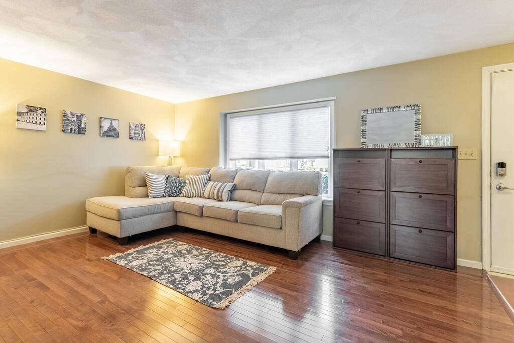 Saugus, MA 01906,2102 Lewis O Gray Drive #2102