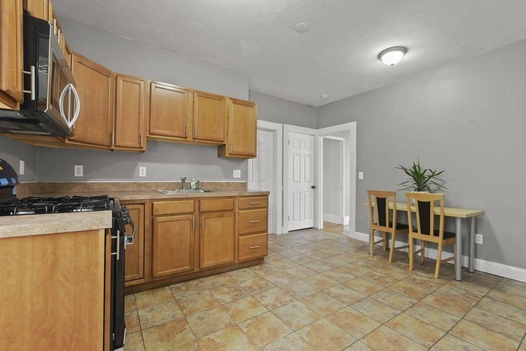 Malden, MA 02148,72 Upham St