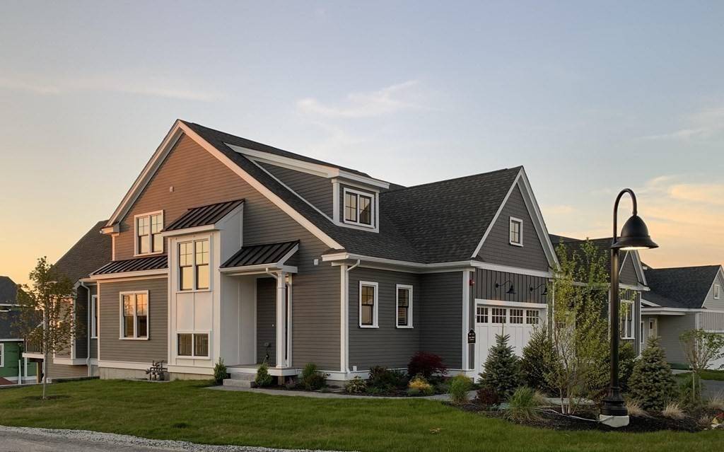 Hopkinton, MA 01748,22 Bandon Lane