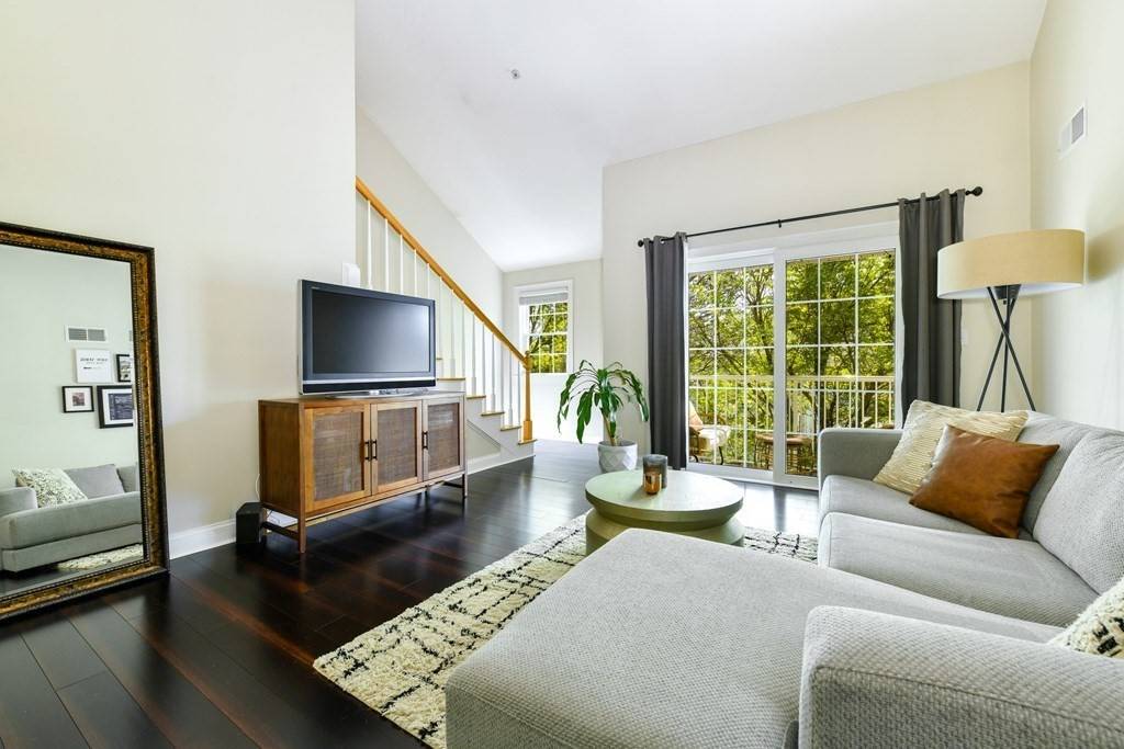 Canton, MA 02021,25 Wall St #K
