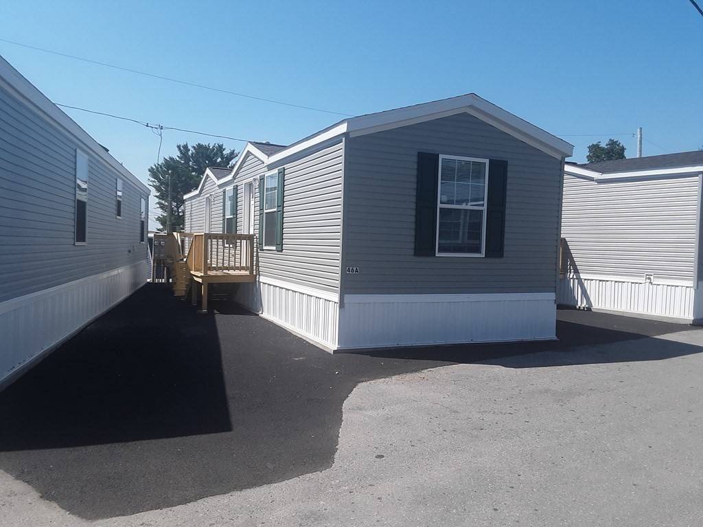 Danvers, MA 01923,96-98 Newbury #45A