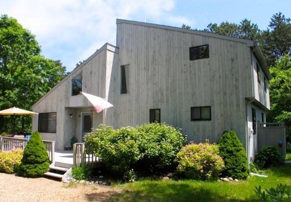 Edgartown, MA 02539,175 Meetinghouse Way Ed321