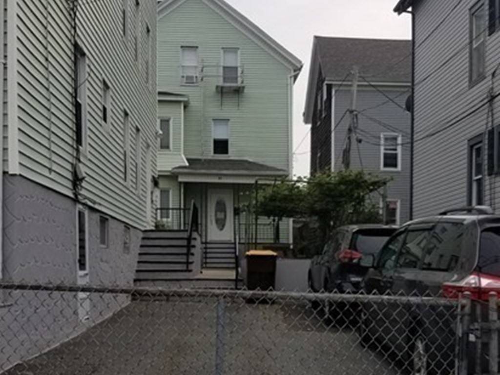 Fall River, MA 02721,21-25 Buffinton St