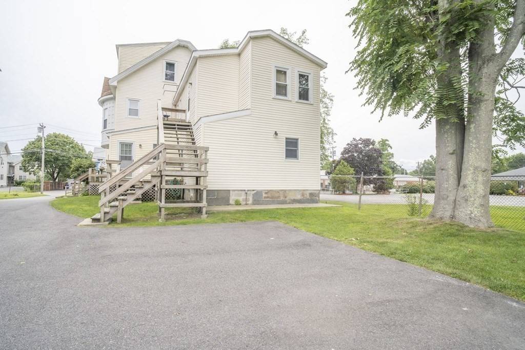 Taunton, MA 02780,29 2nd St