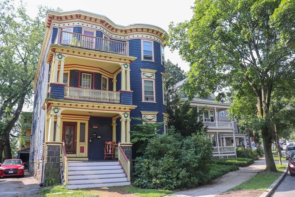 Boston, MA 02124,22 Vinson St #1