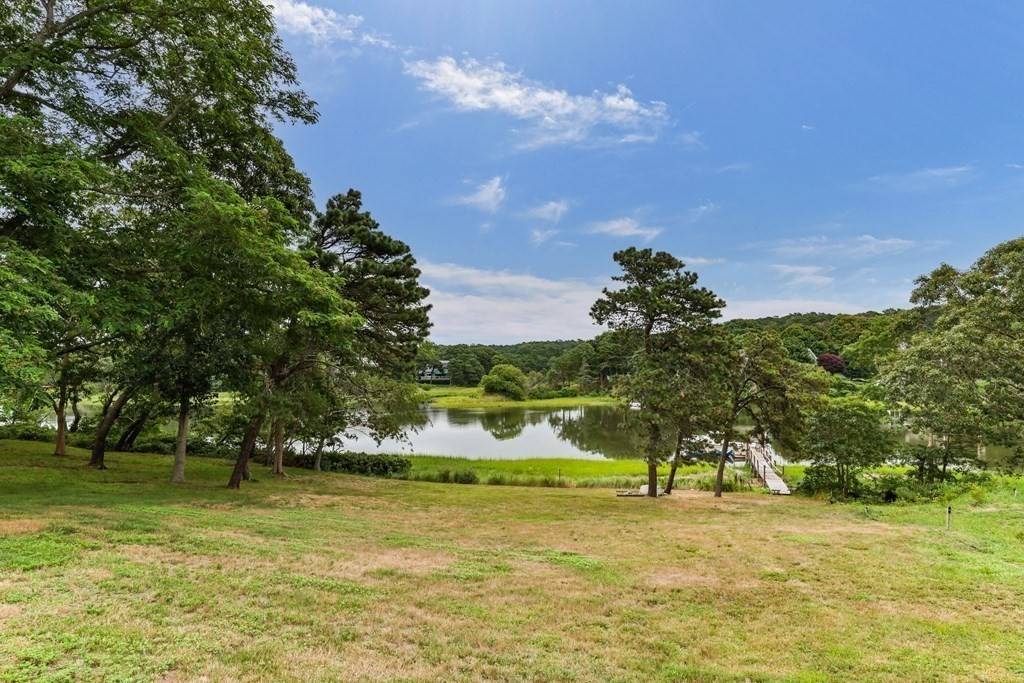 Chatham, MA 02633,560 Orleans Rd