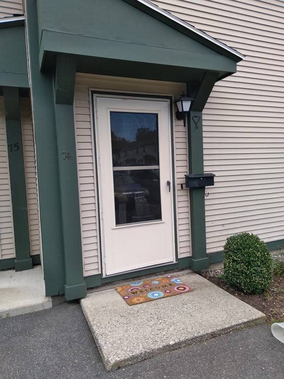 Amherst, MA 01002,170 East Hadley Rd #74