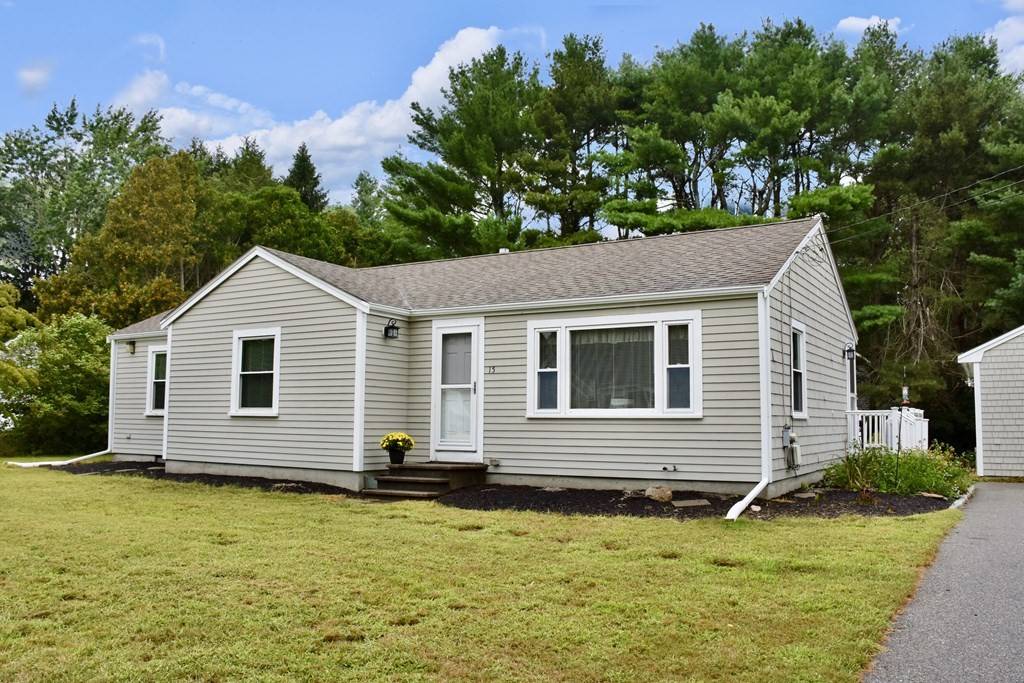 Marion, MA 02738,15 Blueberry Way