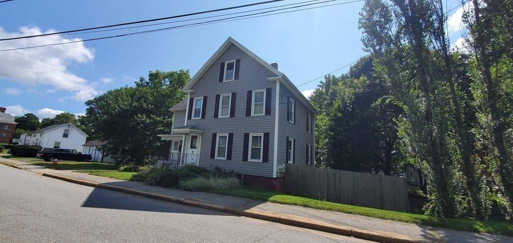 North Brookfield, MA 01535,8 Central St