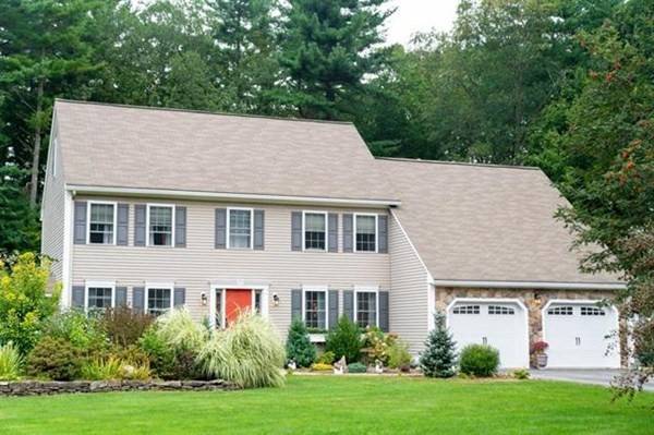 Plaistow, NH 03865,6 Windsor Court