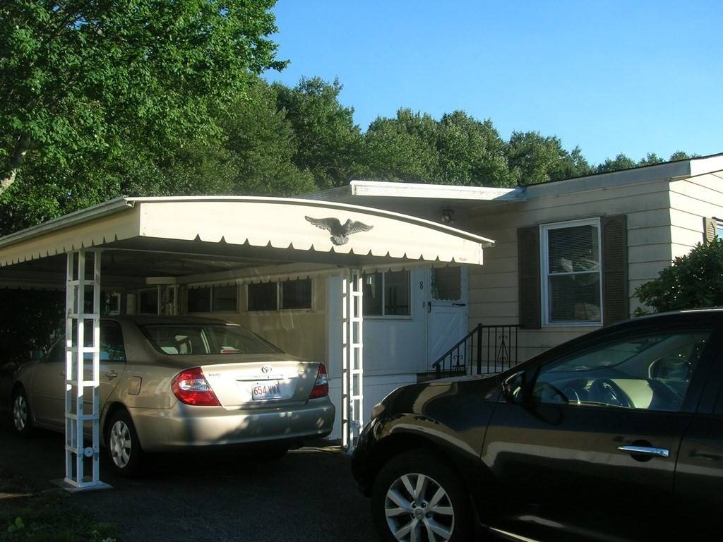 Taunton, MA 02780,8 Thayer Drive