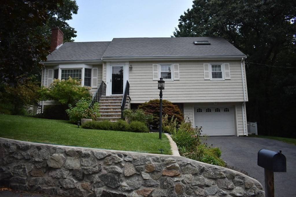 Saugus, MA 01906,15 Richardson Cir