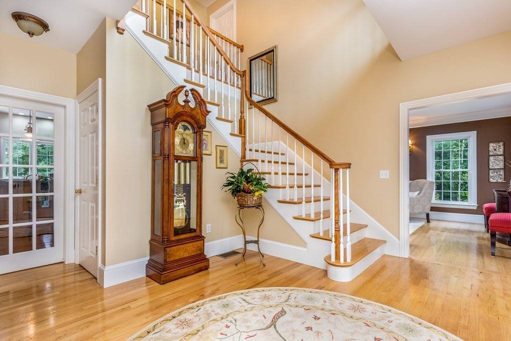 Merrimac, MA 01860,5 Lakewoods Drive