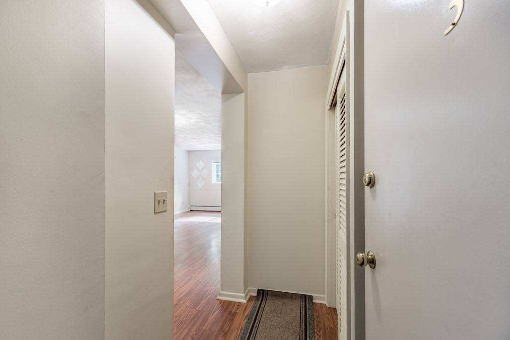 Boston, MA 02124,135 Granite Ave #3