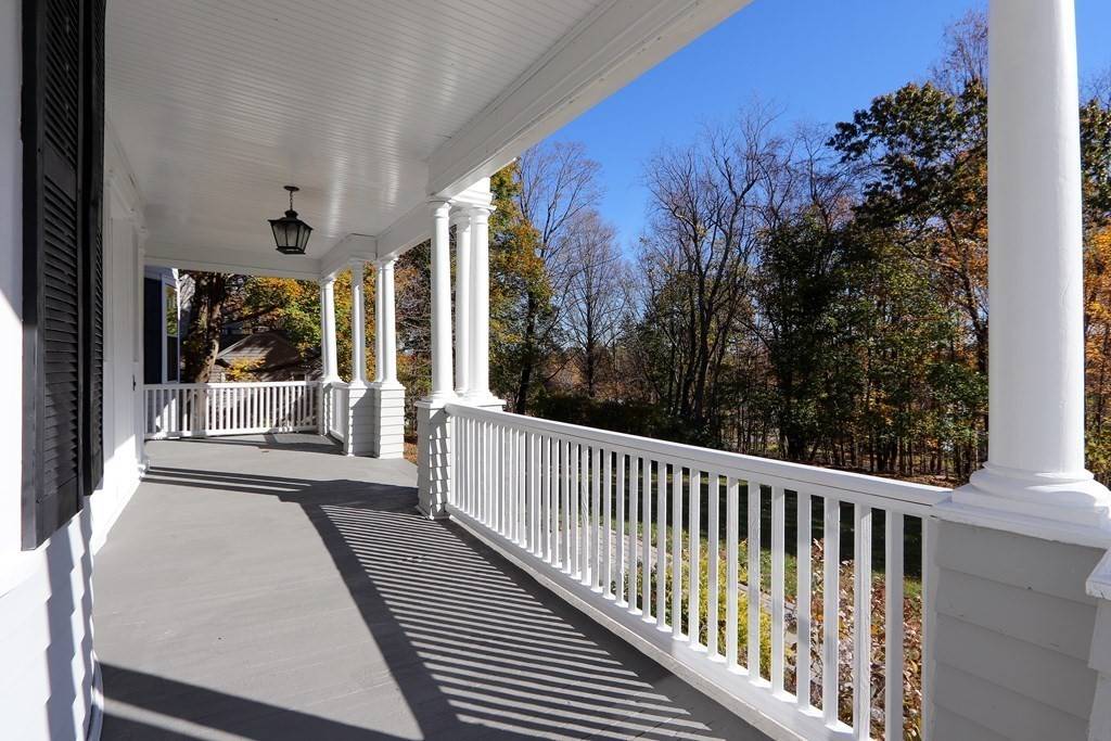 West Boylston, MA 01583,58 Scarlett St