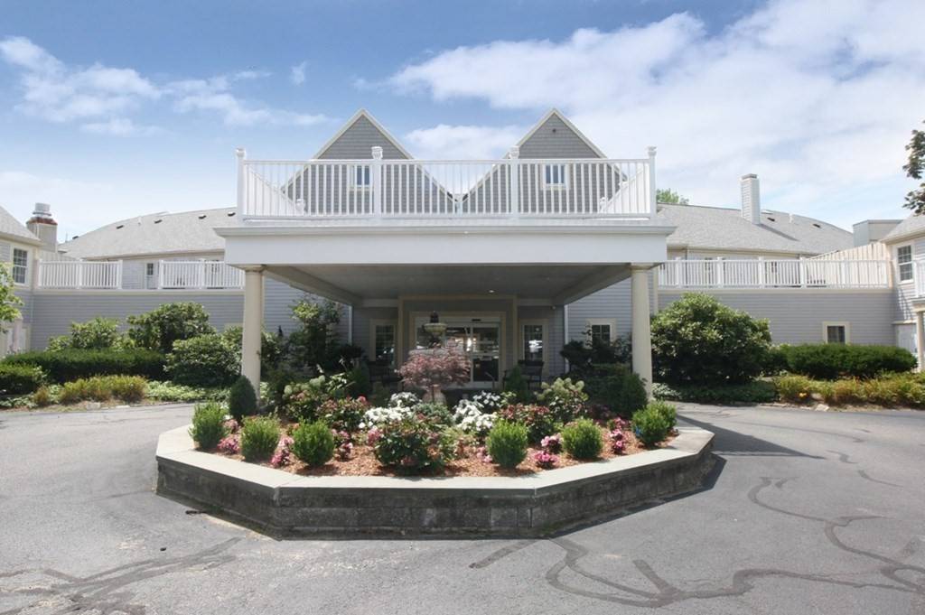 Yarmouth, MA 02675,1102 Heatherwood #1102