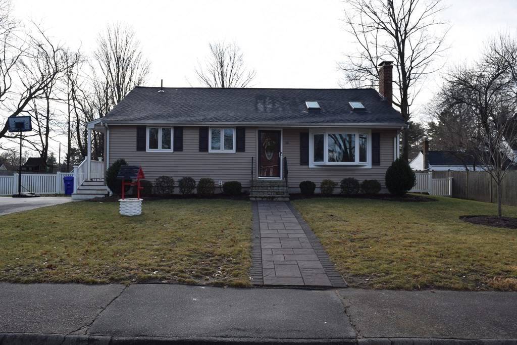 Holbrook, MA 02343,16 Mount Pleasant Ave.
