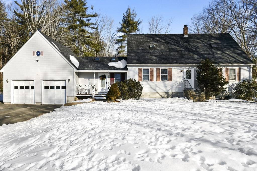 Royalston, MA 01368,2 Sinivouri Rd