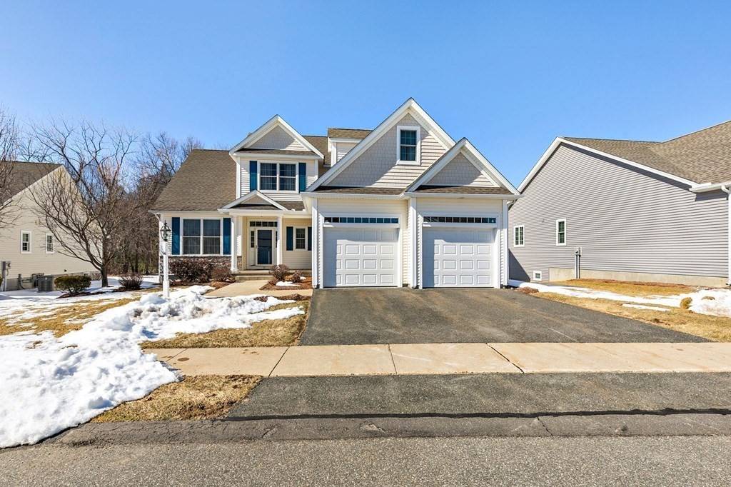 East Longmeadow, MA 01028,21 Broadleaf Cir #21