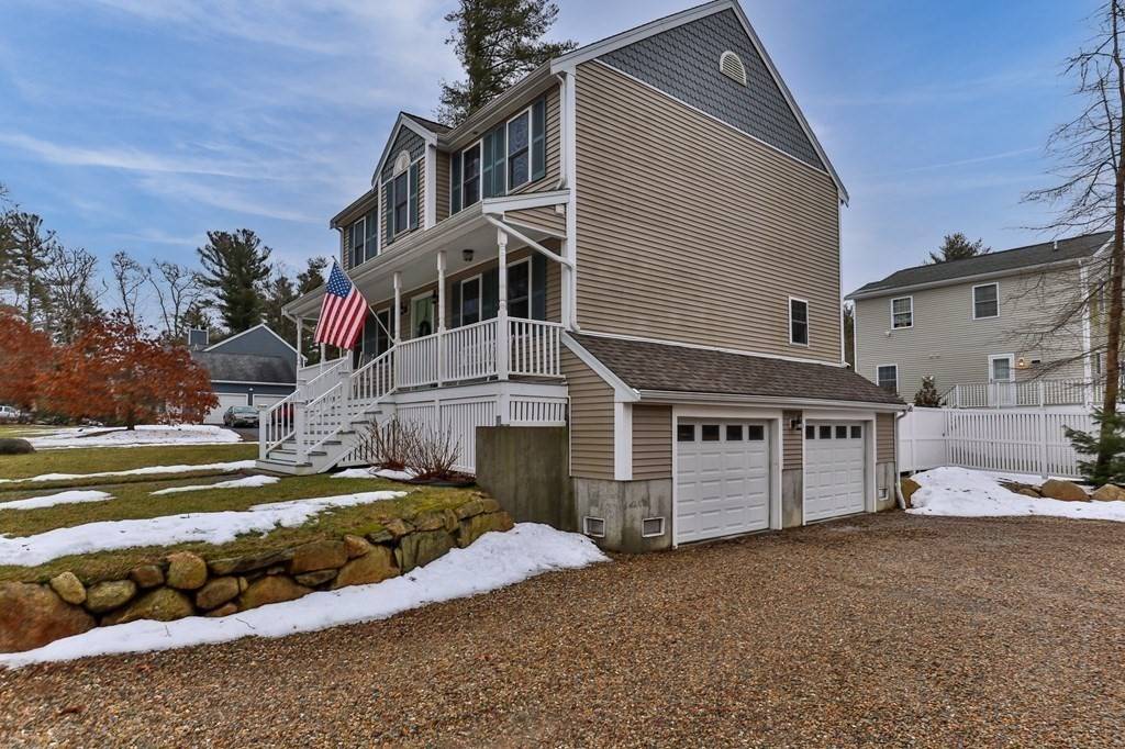 Marion, MA 02738,116 Dexter Rd