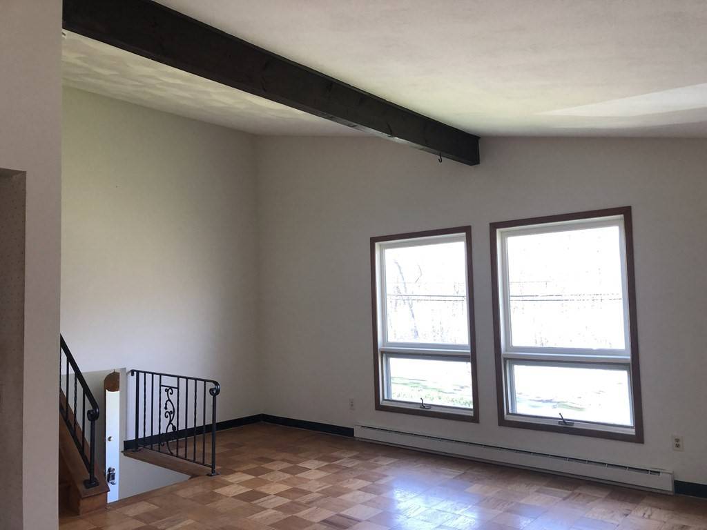 Millbury, MA 01527,15 Carleton Rd