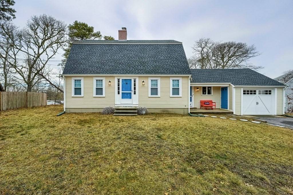 Harwich, MA 02646,8 Harold Street