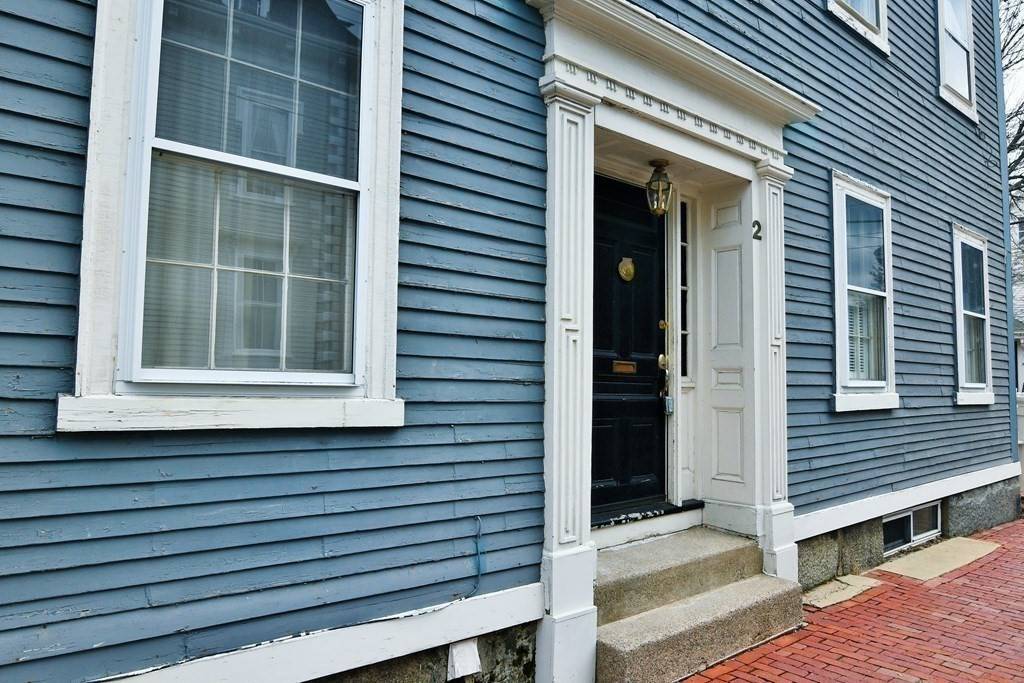 Salem, MA 01970,2 Beckford Street #2