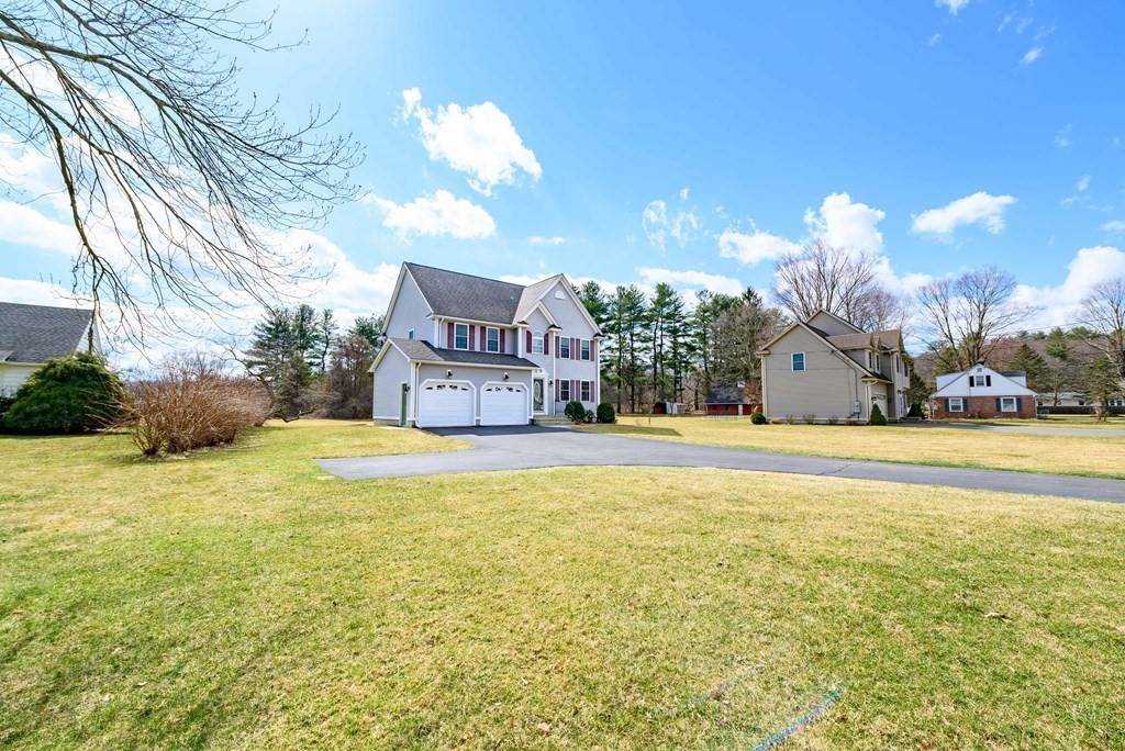 East Longmeadow, MA 01028,137A Allen St