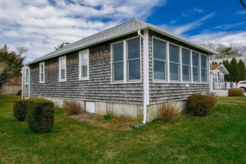 Mattapoisett, MA 02739,43 Angelica Ave