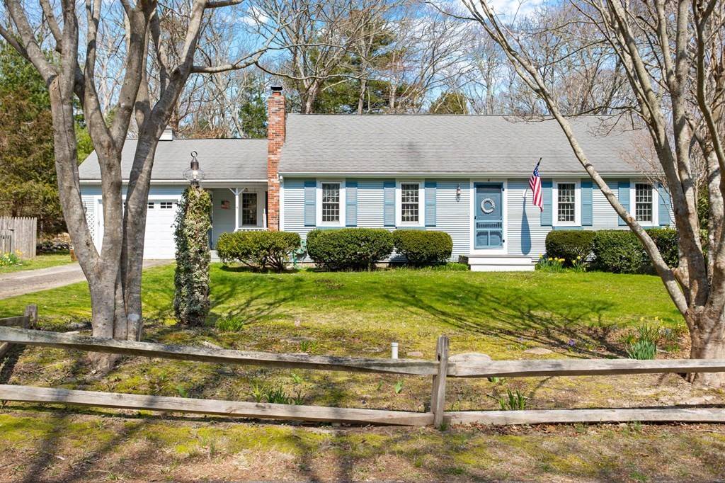 Falmouth, MA 02540,4 Cliffwood Ln