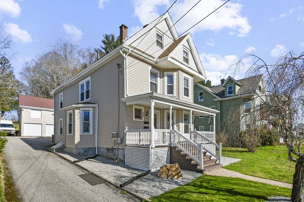 Southbridge, MA 01550,68 Coombs St