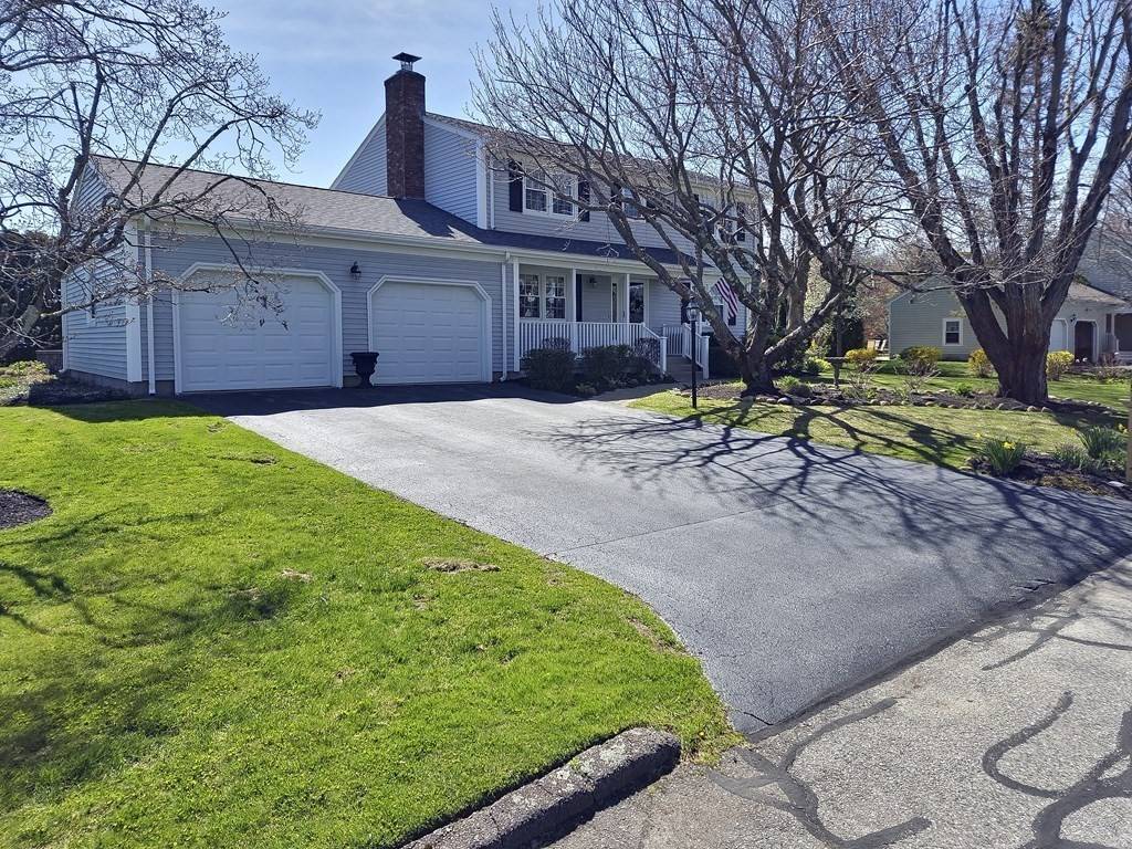 Seekonk, MA 02771,87 Mayflower Drive