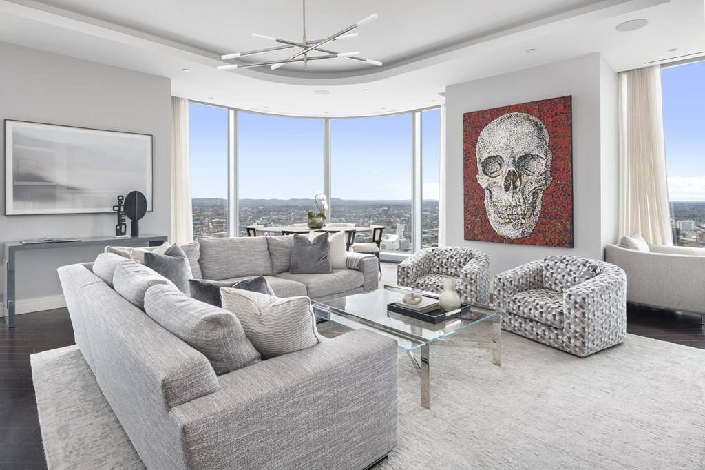 Boston, MA 02199,1 Dalton #4305