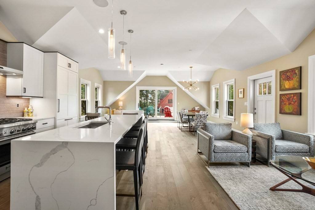 Boston, MA 02125,186 Grampian Way #3