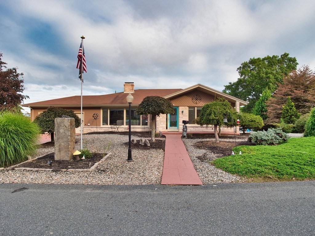 Somerset, MA 02726,135 Rustic Rd