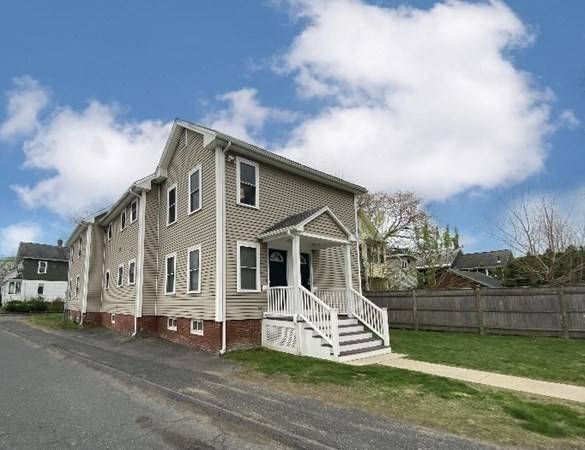 Northampton, MA 01060,60 Walnut St