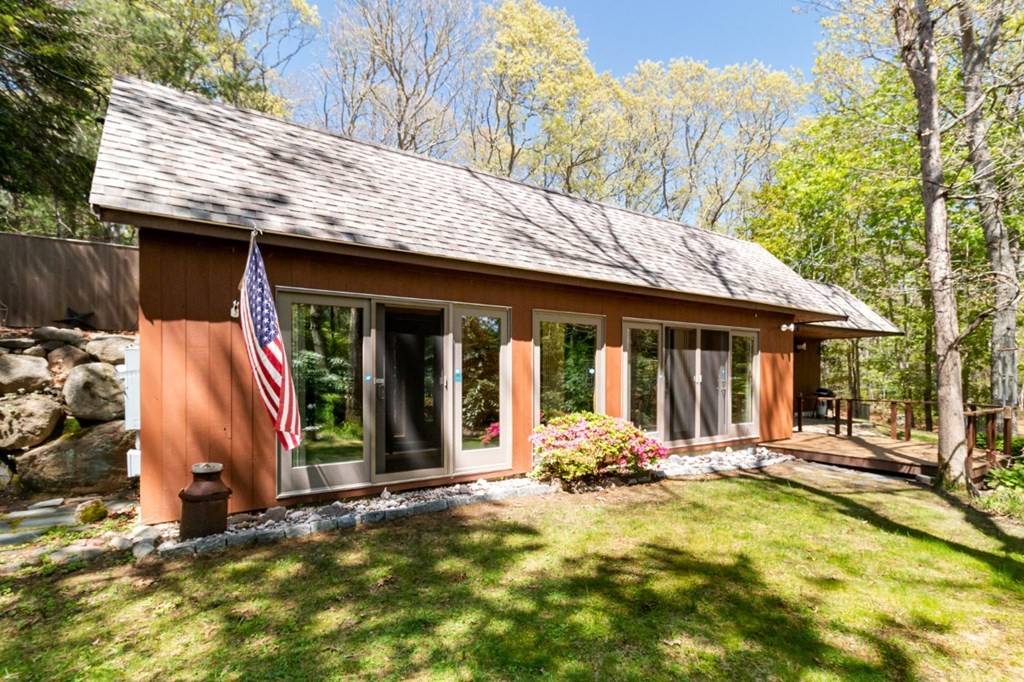 Falmouth, MA 02540,607 Brick Kiln Rd