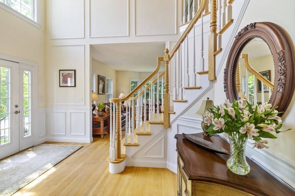 Medway, MA 02053,5 Independence Lane