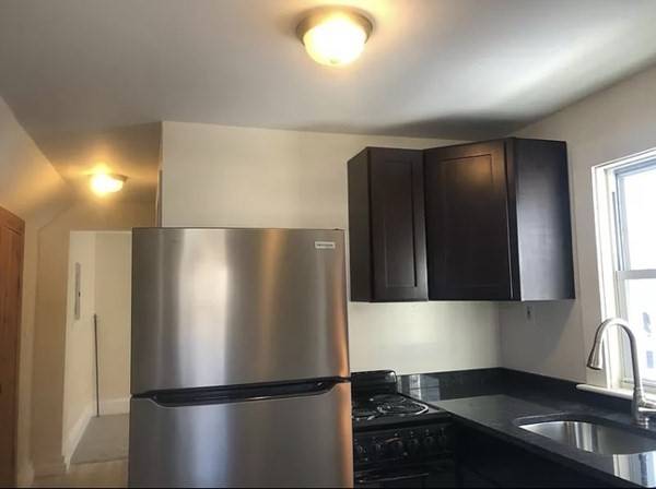 Wareham, MA 02571,11 Sawyer St.