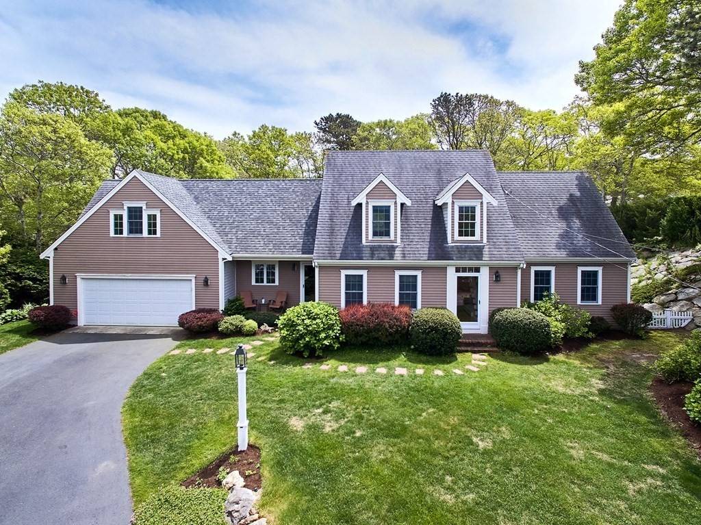 Dennis, MA 02638,137 Scargo Hill Rd