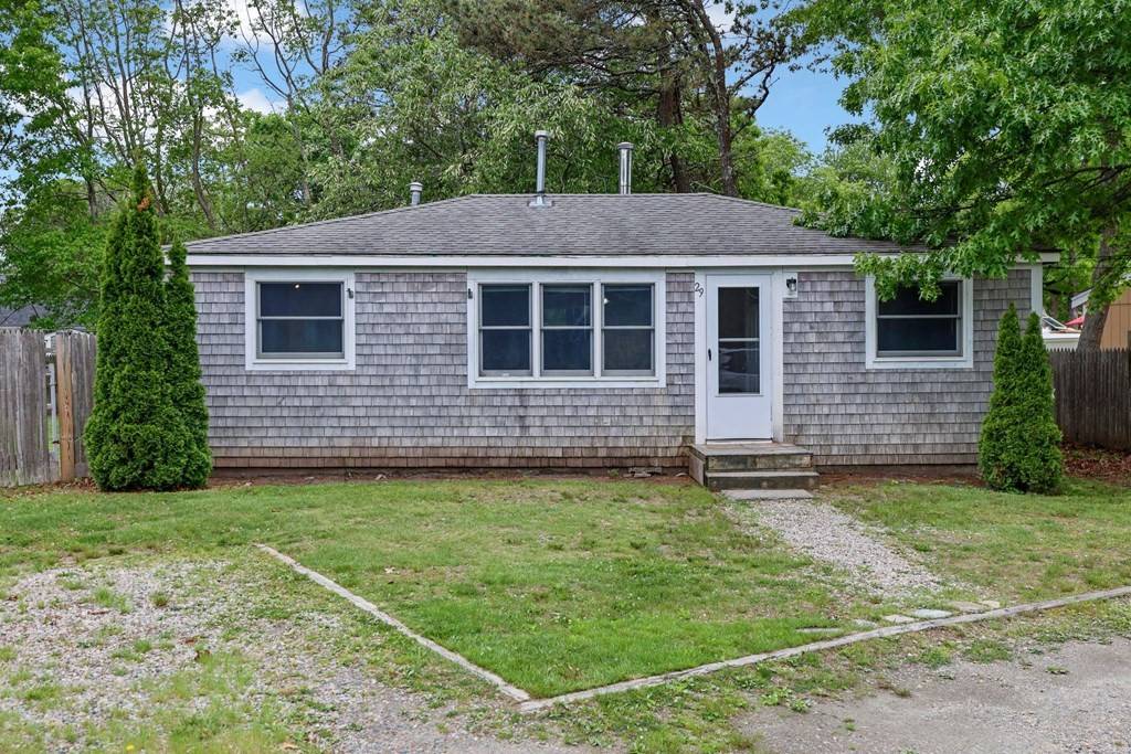 Falmouth, MA 02536,29 Atwater