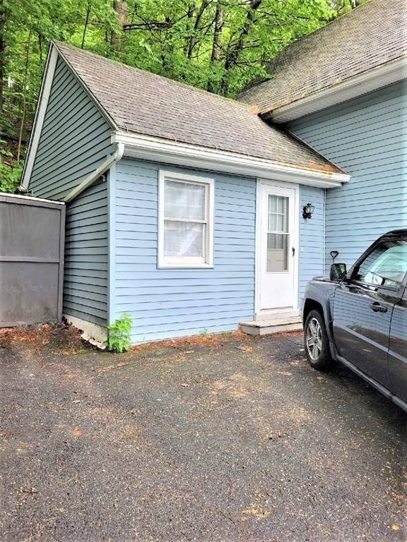 Athol, MA 01331,671 Hapgood St.