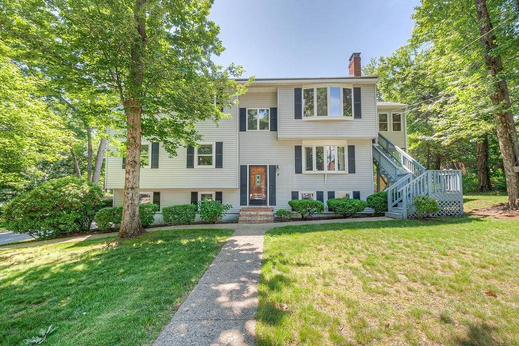 Milford, MA 01757,4 Hemlock Lane