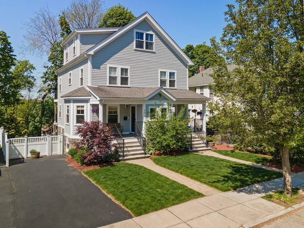 Boston, MA 02132,72 Manthorne Rd #72